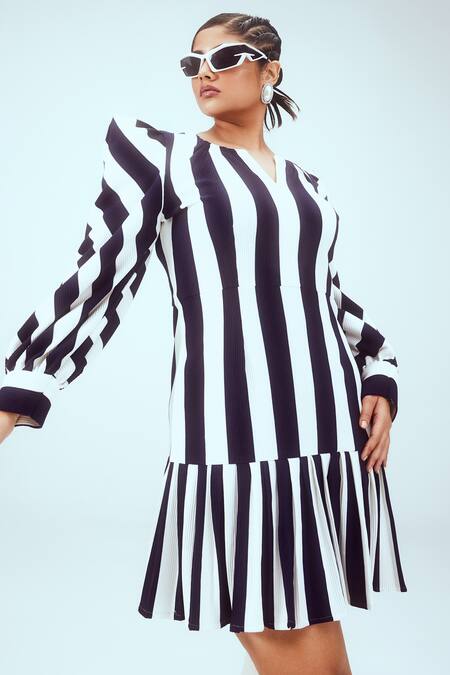 Mai Tai_White Kota Doria Round Neck Stripe Pattern Knitted Tiered Dress_Online_at_Aza_Fashions