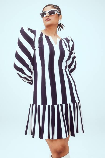 Buy_Mai Tai_White Kota Doria Round Neck Stripe Pattern Knitted Tiered Dress_Online_at_Aza_Fashions