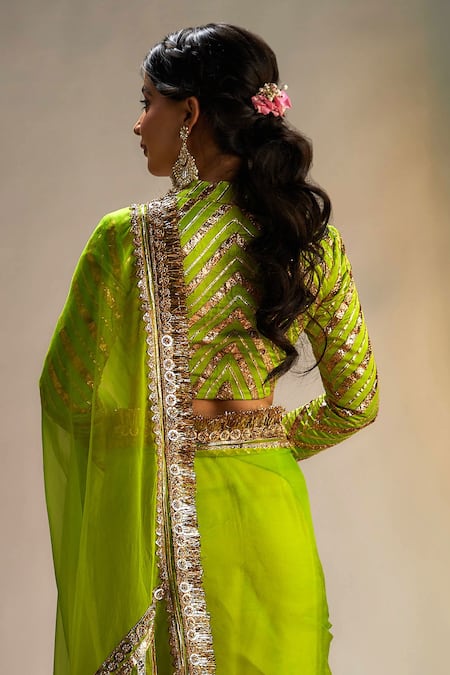 Ranbir Mukherjee Calcutta Gota Striped Pallu Saree With Blouse 