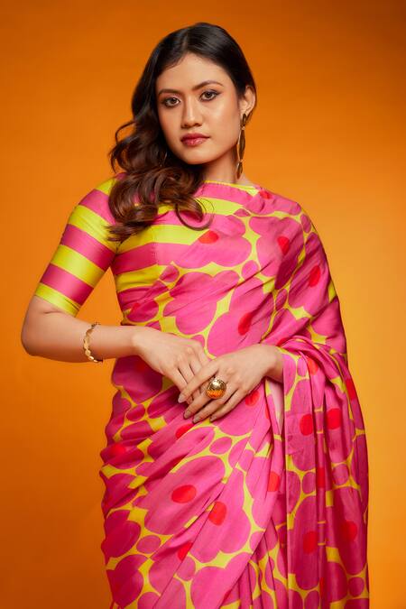 Buy Calcutta Threads Embroidered Kantha Silk Blend Pink, Grey Sarees Online  @ Best Price In India | Flipkart.com