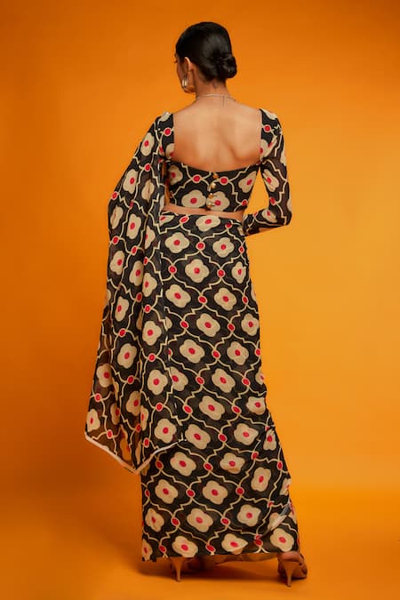 Ranbir Mukherjee Calcutta Floral Print Saree With Ruched Blouse 