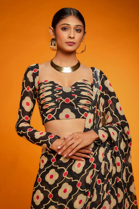 Ranbir Mukherjee Calcutta_Black Viscose Printed Floral Sweetheart Saree With Ruched Blouse _Online_at_Aza_Fashions