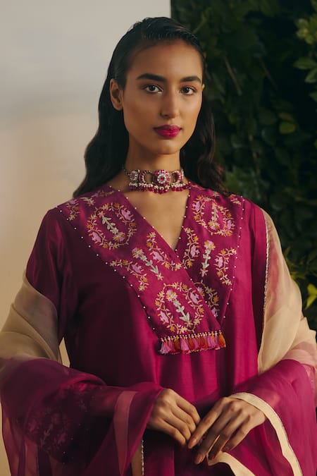 Buy_Shikha Mehta_Purple Organza, Embroidery V-neck Bela Overlap Panel Kurta Pant Set _Online_at_Aza_Fashions
