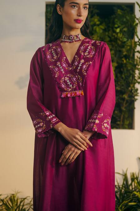 Shop_Shikha Mehta_Purple Organza, Embroidery V-neck Bela Overlap Panel Kurta Pant Set _Online_at_Aza_Fashions