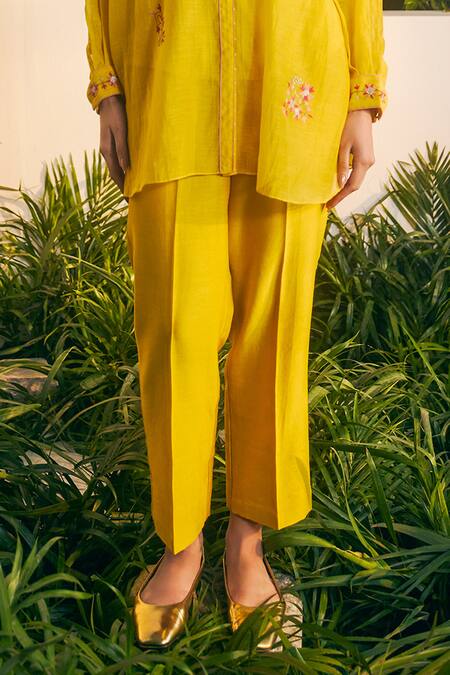 Shikha Mehta_Yellow Silk, Chanderi Embroidery Round Neck Zia Top Pant Set _Online_at_Aza_Fashions