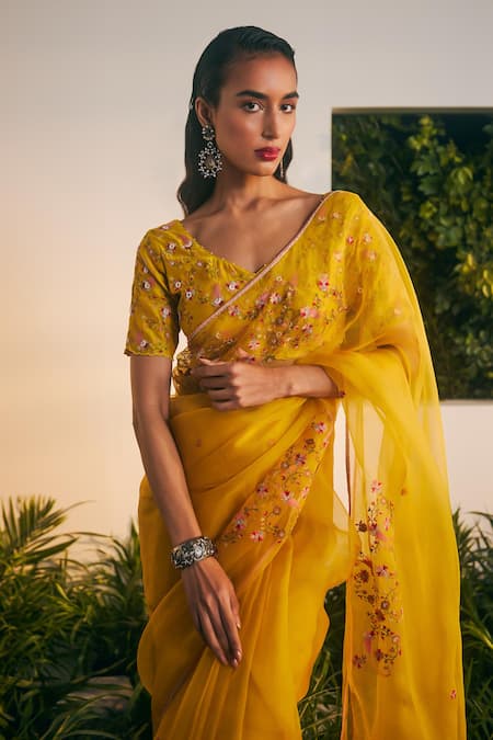 Shikha Mehta_Yellow Organza, Embroidery Navya Placement Floral Saree With Blouse _Online_at_Aza_Fashions