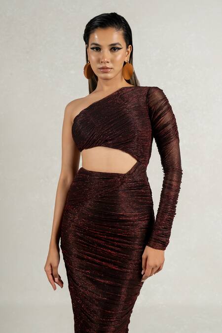 Buy Pinup By Astha Red Silk Asymmetric Metallic One Sleeve Pleated Gown Online at Aza Fashions Buy_Pinup By Astha_Red Silk Asymmetric Metallic One Sleeve Pleated Gown _Online_at_Aza_Fashions