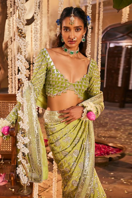 The Royaleum Green Crepe, Silk Crystals, Sequins Plunge Neck Embroidered Saree Set Online at Aza Fashions The Royaleum_Green Crepe, Silk Crystals, Sequins Plunge Neck Embroidered Saree Set _Online_at_Aza_Fashions