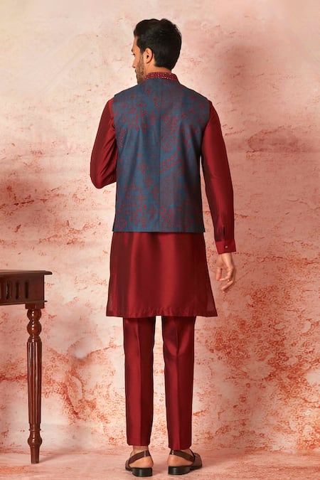 Shop Asuka Blue , Chanderi Embroidery, Beads Floral Bundi Set at Aza Fashions Shop_Asuka_Blue , Chanderi Embroidery, Beads Floral Bundi Set _at_Aza_Fashions