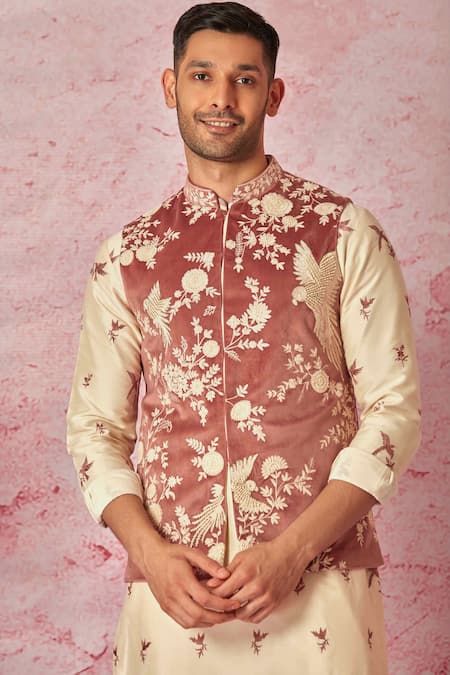 Asuka_Pink Velvet, Chanderi Silk Embroidery, Diamonds Bird Dori Bundi Set _Online_at_Aza_Fashions