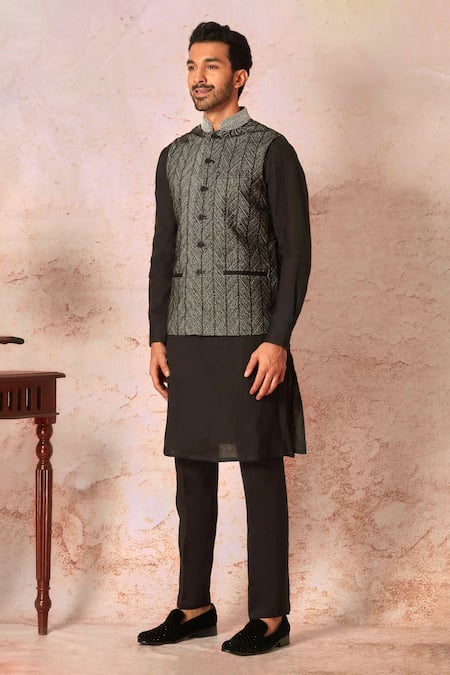 Asuka_Black Linen Embroidery Herringbone Bundi Kurta Set _Online_at_Aza_Fashions