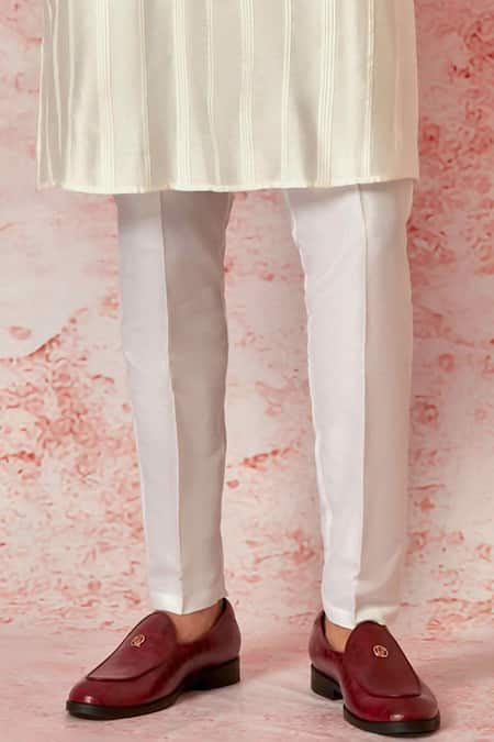 Asuka Yellow Velvet, Cotton, Silk Sequins, Embroidery Floral Bundi Kurta Set Online at Aza Fashions Asuka_Yellow Velvet, Cotton, Silk Sequins, Embroidery Floral Bundi Kurta Set _Online_at_Aza_Fashions