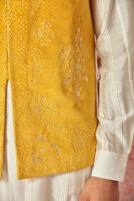 Shop Asuka Yellow Velvet, Cotton, Silk Sequins, Embroidery Floral Bundi Kurta Set Online at Aza Fashions Shop_Asuka_Yellow Velvet, Cotton, Silk Sequins, Embroidery Floral Bundi Kurta Set _Online_at_Aza_Fashions