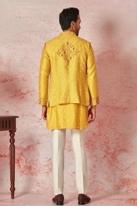 Asuka Floral Embroidered Bundi Kurta Set 