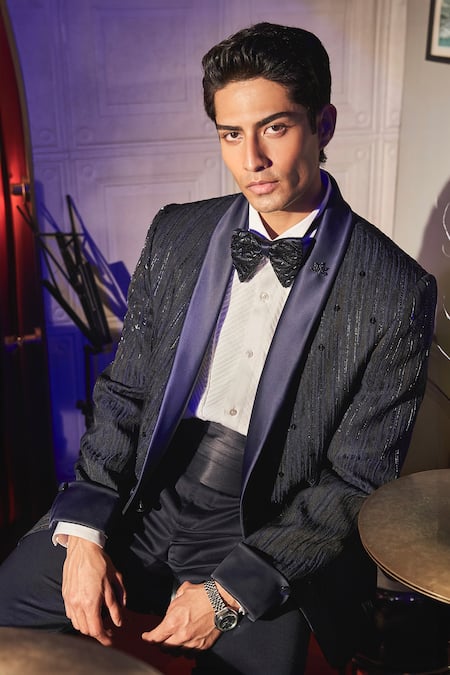 Asuka Nalki Rays Embellished Tuxedo With Trouser 