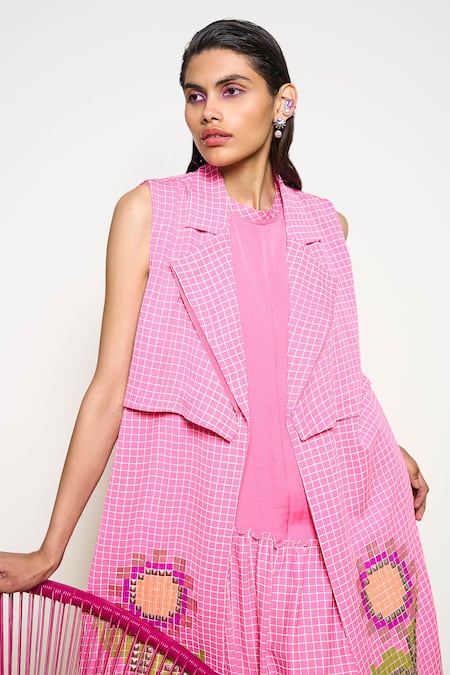 Buy_Pooja Rajgarhia Gupta_Pink Georgette Sequins, Embroidery Collared Wildflower Printed Jacket _Online_at_Aza_Fashions