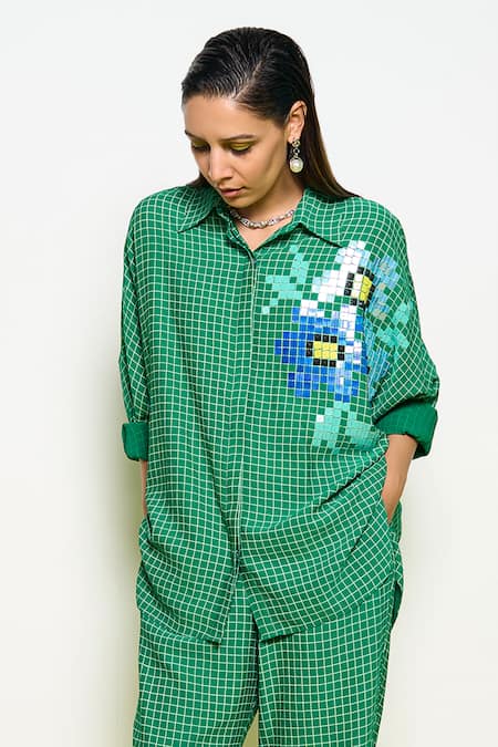 Pooja Rajgarhia Gupta Green Georgette Sequins Collared Placement Hand Embroidered Shirt 