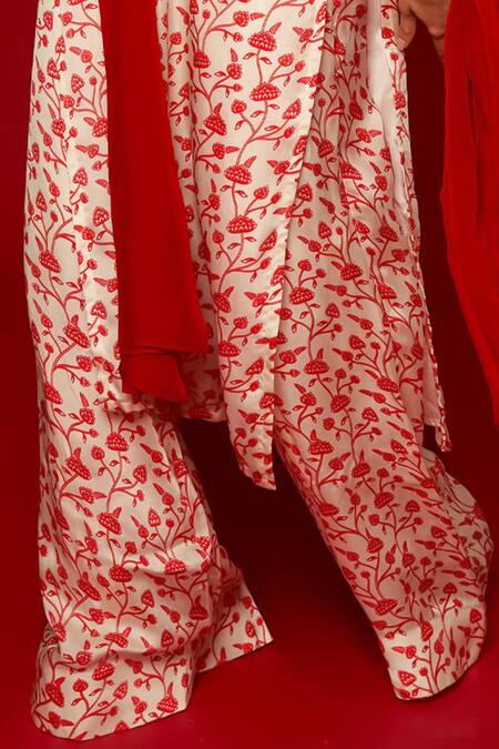 Buy_Essay By Sumedha Agrawal_White Organza Beads, Embroidery High Neck Lotus Vine Print Kurta Palazzo Set _Online_at_Aza_Fashions