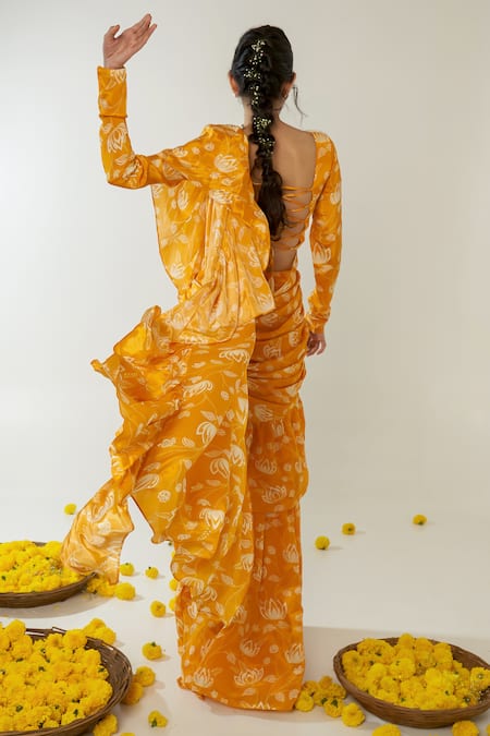 Essay By Sumedha Agrawal Lotus Print Pre-Draped Saree & Blouse Set 