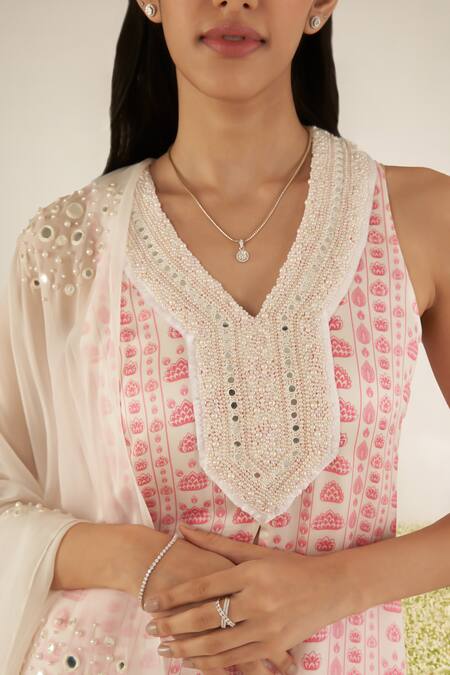 Shop_Essay By Sumedha Agrawal_White Organza Pearls, Embroidery, Beads V-neck Lotus Print High Slit Kurta Set _Online_at_Aza_Fashions