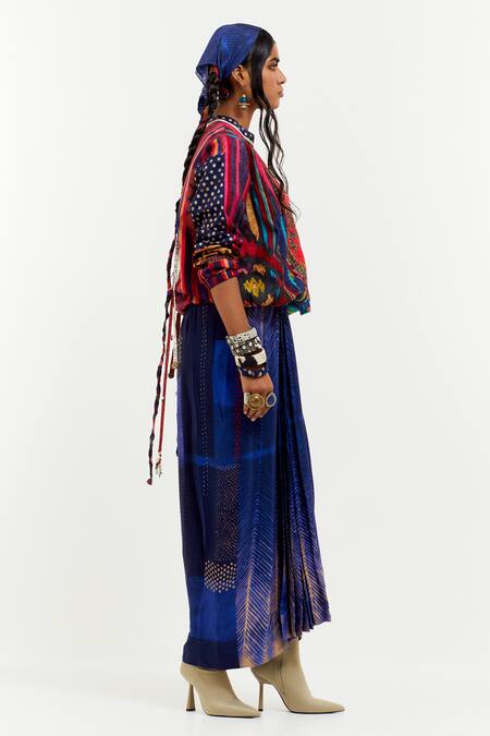 Aseem Kapoor_Multi Color Twill Sequins, Applique Round Neck Zahra Embroidered Sweatshirt _Online_at_Aza_Fashions