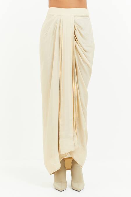 Aseem Kapoor_White Crepe, Satin Embroidery, Tassels Round Kuru Aari Kurta With Draped Skirt _at_Aza_Fashions