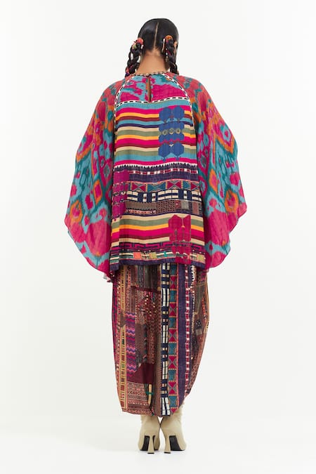 Shop Aseem Kapoor Multi Color Crepe Embroidery Round Neck Kurta at Aza Fashions Shop_Aseem Kapoor_Multi Color Crepe Embroidery Round Neck Kurta _at_Aza_Fashions