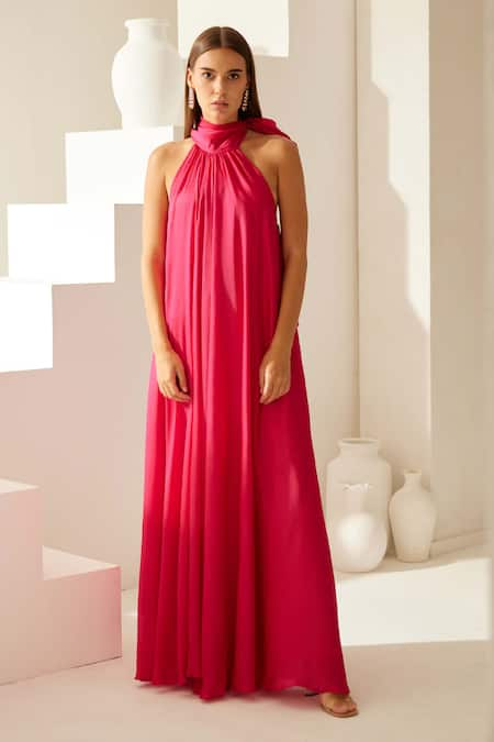 Wear JaJa Solid Halter Neck Maxi Dress 