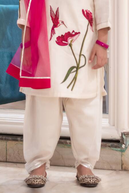 Buy_Mamma Plz_Ivory Handloom , Chanderi, Net, Hummingbird Nectar Kurta Set _Online_at_Aza_Fashions