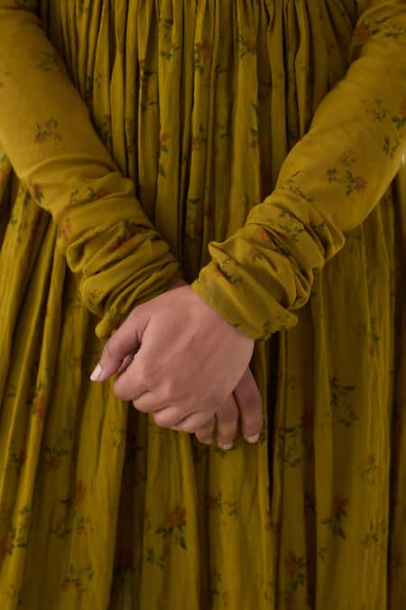 Dot Yellow Cotton Round Neck Chintz Floral Print Anarkali at Aza Fashions Dot_Yellow Cotton Round Neck Chintz Floral Print Anarkali _at_Aza_Fashions