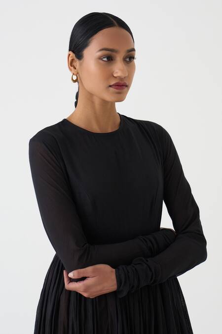 Shop_Dot_Black Cotton Round Neck Ghoomar Plain Anarkali _Online_at_Aza_Fashions