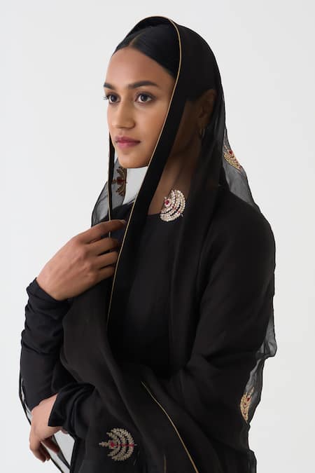 Buy_Dot_Black Organza Sequins Leila Bullian Leaf Embroidered Dupatta _Online_at_Aza_Fashions