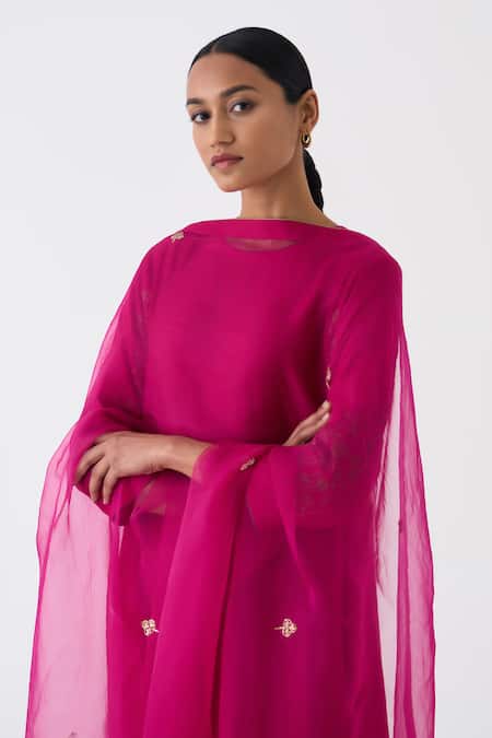 Buy_Dot_Pink Organza Embroidery Syera Clover Bloom Dupatta _Online_at_Aza_Fashions