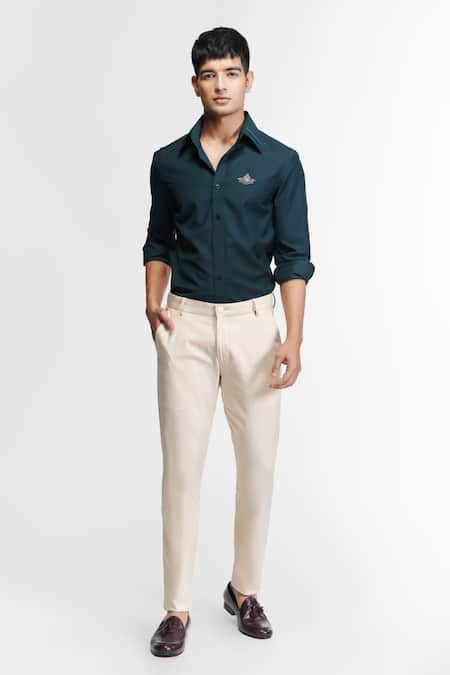 S&N by Shantnu Nikhil Green Giza Cotton Embroidered Crest Placed Shirt 