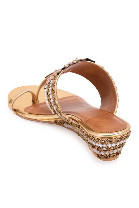 Buy Gold Flat Sandals for Women by Design Crew Online | Ajio.com