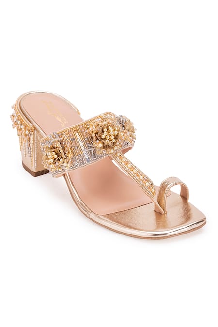 Buy 5elements Gold Sequin Chandra Embellished Kolhapuri Heels Online at Aza Fashions Buy_5elements_Gold Sequin Chandra Embellished Kolhapuri Heels _Online_at_Aza_Fashions