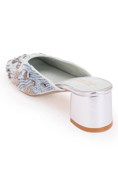 Shop 5elements White Silk Thread Neytiri Floral Embroidered Mule Heels Online at Aza Fashions Shop_5elements_White Silk Thread Neytiri Floral Embroidered Mule Heels _Online_at_Aza_Fashions