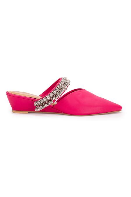 Buy 5elements Pink Ghungroo Akali Peacock Embellished Strap Mule Heels Online at Aza Fashions Buy_5elements_Pink Ghungroo Akali Peacock Embellished Strap Mule Heels _Online_at_Aza_Fashions