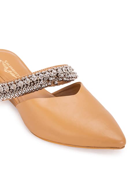 Shop 5elements Beige Ghungroo Akali Peacock Embellished Mule Heels Online at Aza Fashions Shop_5elements_Beige Ghungroo Akali Peacock Embellished Mule Heels _Online_at_Aza_Fashions