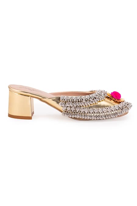 Buy 5elements Silver Gota Ghungroo Crown Embellished Mule Heels Online at Aza Fashions Buy_5elements_Silver Gota Ghungroo Crown Embellished Mule Heels _Online_at_Aza_Fashions