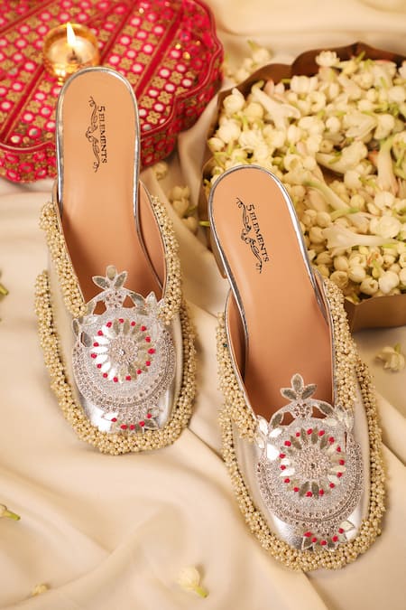 Buy Wedding Sandals for Bride Bridal Shoes Women Sandals for Bride Bridal  Sandals Wedding Flats for Bride Bride Sandals Online in India - Etsy