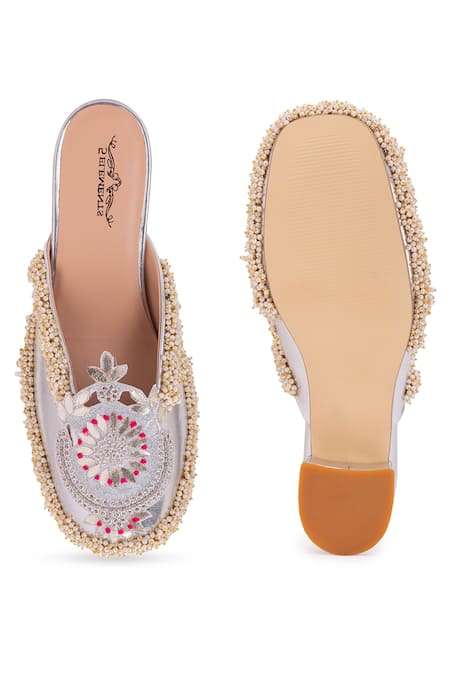 Shop 5elements Silver Gota Patti Crown And Dabka Work Mules at Aza Fashions Shop_5elements_Silver Gota Patti Crown And Dabka Work Mules _at_Aza_Fashions