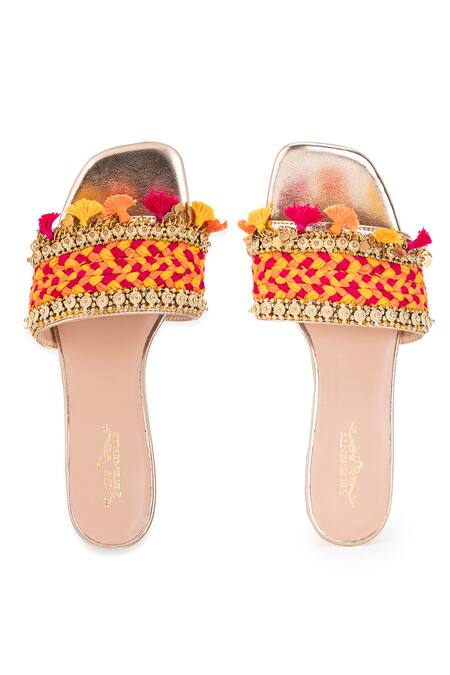 5elements Red Thread Linus Intertwined Pattern Embroidered Heels Online at Aza Fashions 5elements_Red Thread Linus Intertwined Pattern Embroidered Heels _Online_at_Aza_Fashions