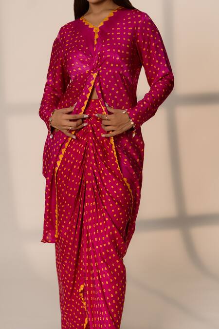 Buy Dyelogue Pink Silk, Gingham V-neck Bandhani Front Slit Tunic With Draped Skirt Online at Aza Fashions Buy_Dyelogue_Pink Silk, Gingham V-neck Bandhani Front Slit Tunic With Draped Skirt _Online_at_Aza_Fashions