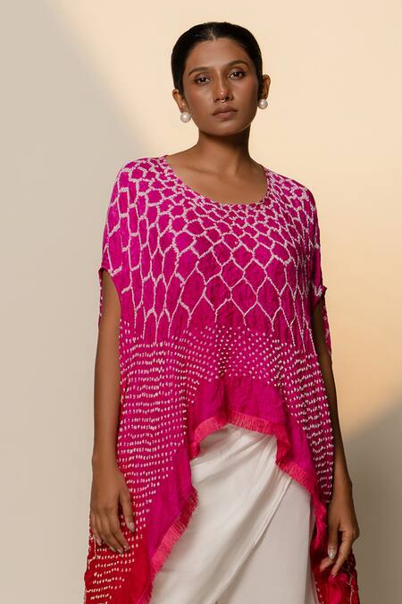 Dyelogue Pink Bandhej Jaal Slit Sleeves Cape Online at Aza Fashions Dyelogue_Pink Bandhej Jaal Slit Sleeves Cape _Online_at_Aza_Fashions