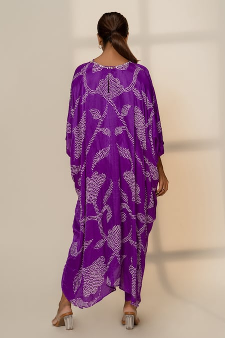 Shop Dyelogue Purple Gingham, Silk Round Neck Ikebana Bandhani Tulip Kurta With Dhoti Pant at Aza Fashions Shop_Dyelogue_Purple Gingham, Silk Round Neck Ikebana Bandhani Tulip Kurta With Dhoti Pant _at_Aza_Fashions