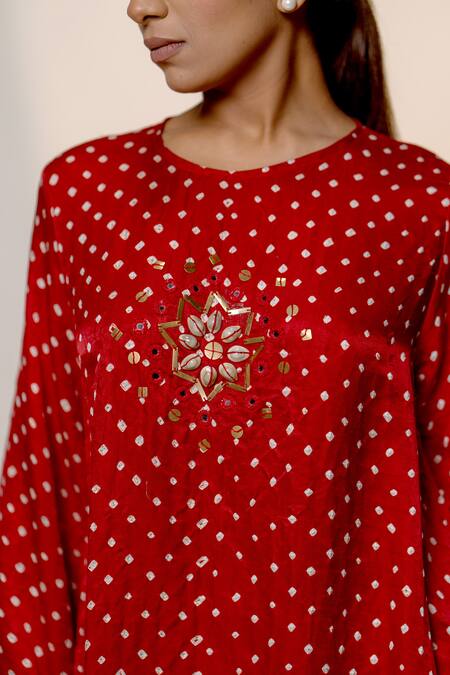 Buy_Dyelogue_Red Gingham, Silk Round Neck Bandhani Motif Kurta With Overlapped Dhoti Skirt _Online_at_Aza_Fashions