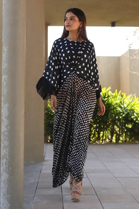 Dyelogue Bandhani Pattern Knotted Front Kaftan 