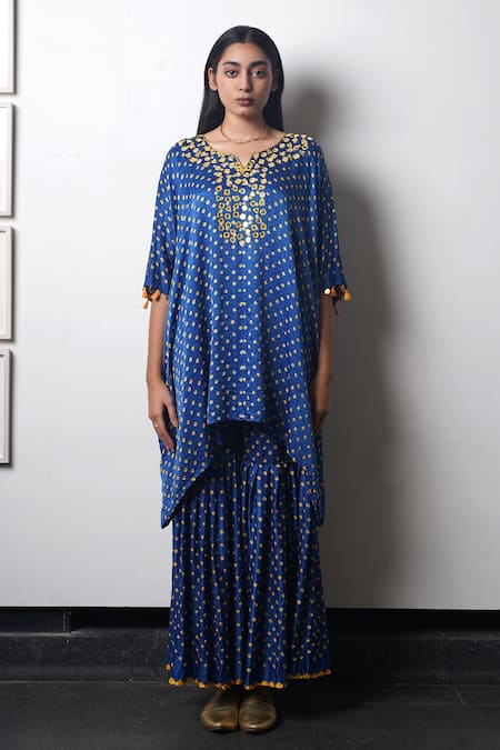 Dyelogue Mumtaz Mirror Embroidered Yoke Bandhani With Gharara 