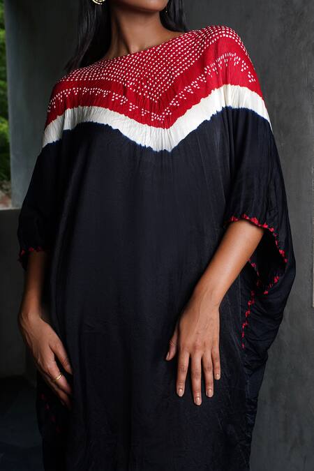 Shop_Dyelogue_Black Gingham Embroidery Round Neck Bandhani Print Kaftan And Pant Set _Online_at_Aza_Fashions